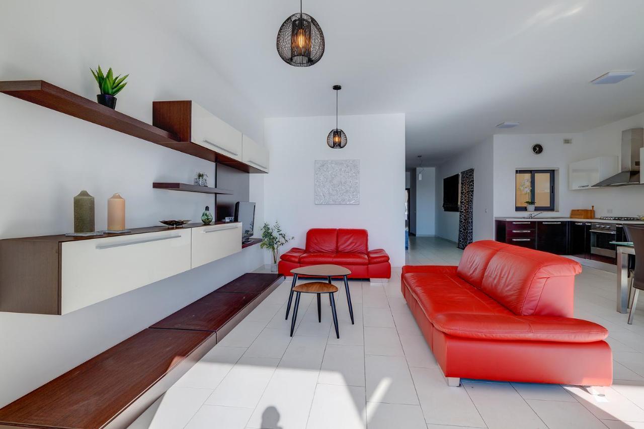 Marvellous Apartment With Valletta And Harbour Views Sliema Esterno foto