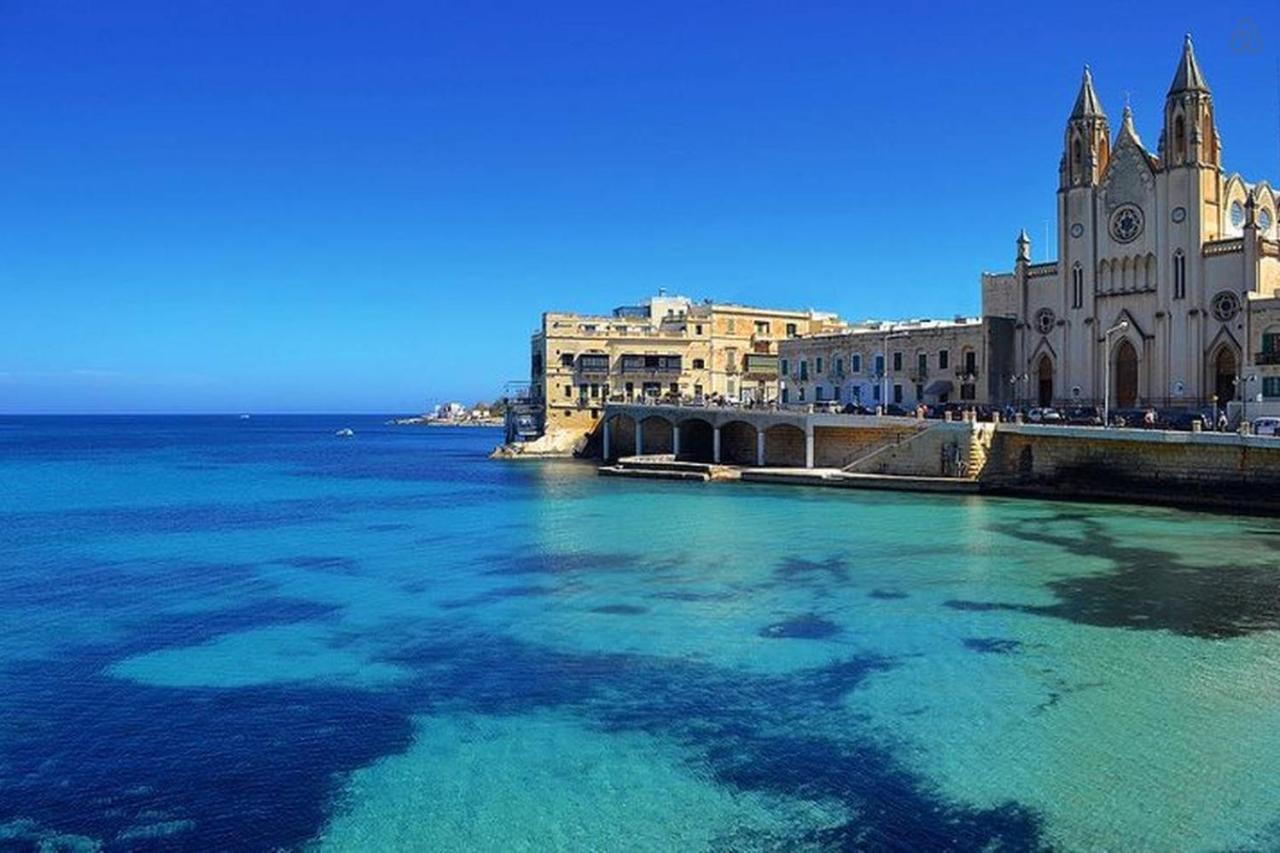Marvellous Apartment With Valletta And Harbour Views Sliema Esterno foto