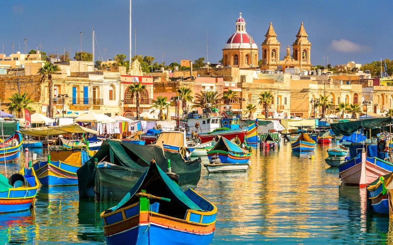 Marvellous Apartment With Valletta And Harbour Views Sliema Esterno foto