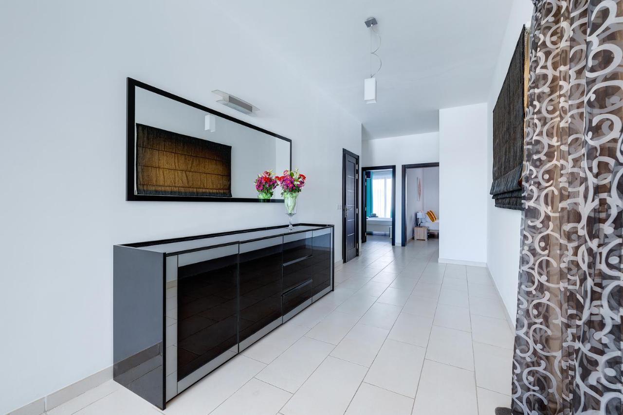 Marvellous Apartment With Valletta And Harbour Views Sliema Esterno foto